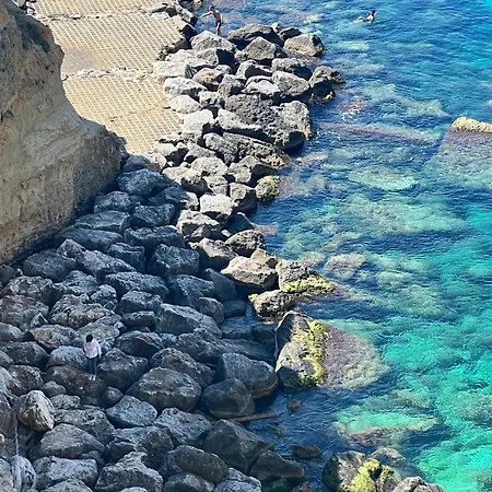 Indaco - - A Pochi Passi Dal Mare リド・マリーニ
