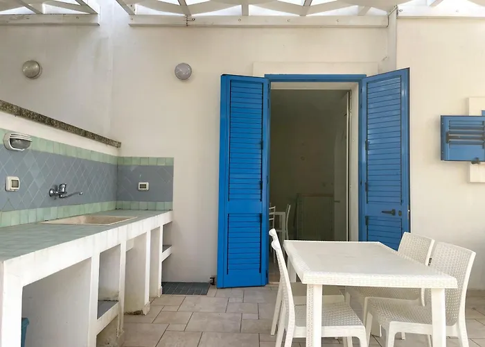 Indaco - - A Pochi Passi Dal Mare