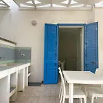 Indaco - - A Pochi Passi Dal Mare